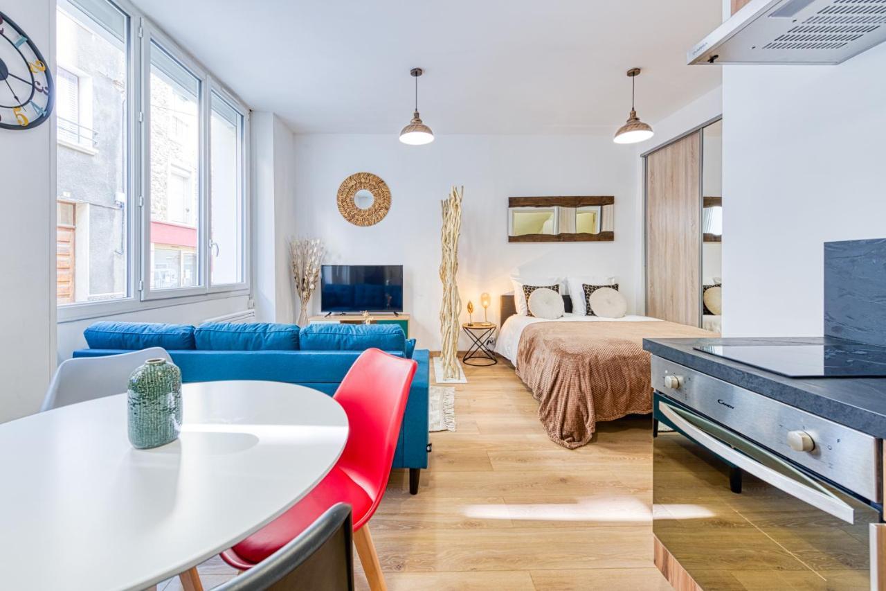 Meuble Classe 3 Etoiles Au Pied Des Thermes Allevard Exterior foto